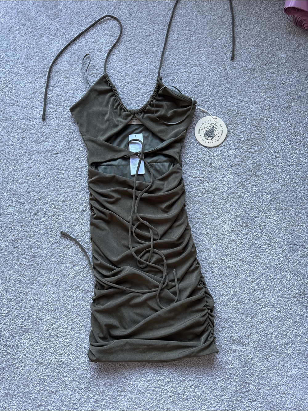 Kiss the sky small green dress